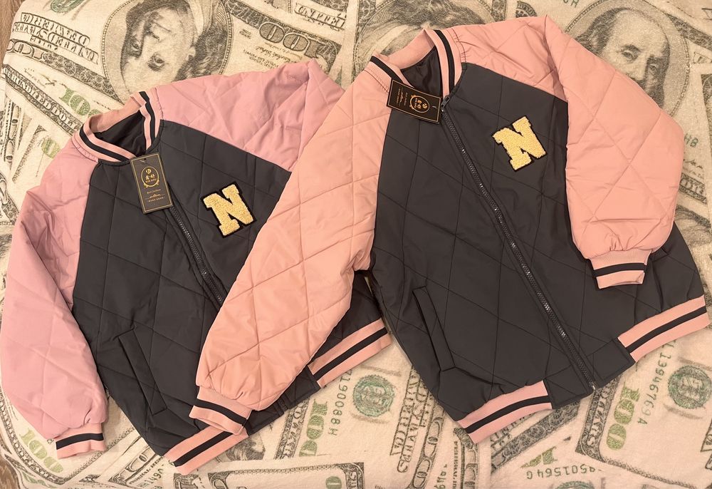 Куртка новая на девочку