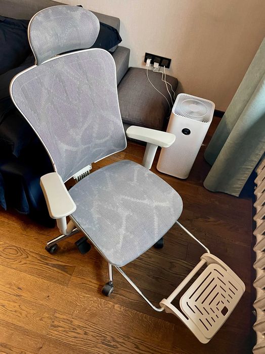 Офисное кресло SIHOO