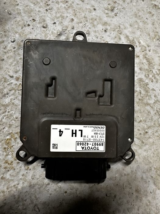 Calculatir far toyota rav 4.cod:89907-42060.