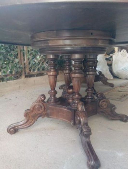 Стол Орех массив