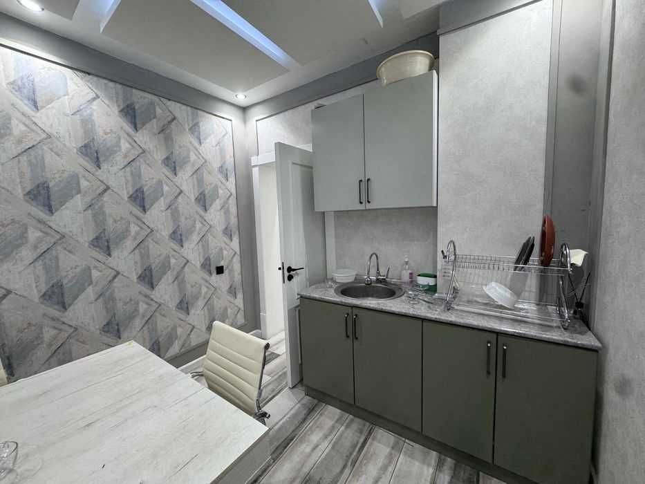 Сдам 110 м² Офис с мебелью в Аренду. Айбек. Grand Mir. Мирабадский!