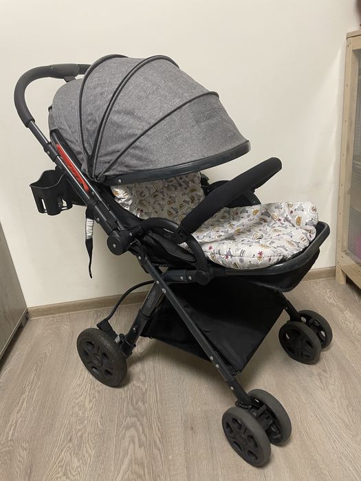 Прогулочная коляска с перекидной ручкой в идеале