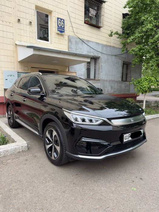 BYD Song Plus EV Champion 2022 — 2