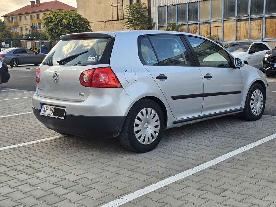 VOLKSWAGEN Golf 2004 — imagine 4
