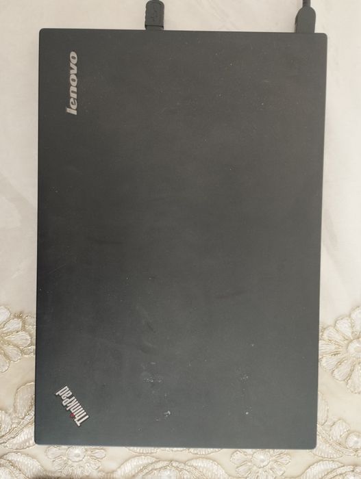 Ноутбук Сотилади