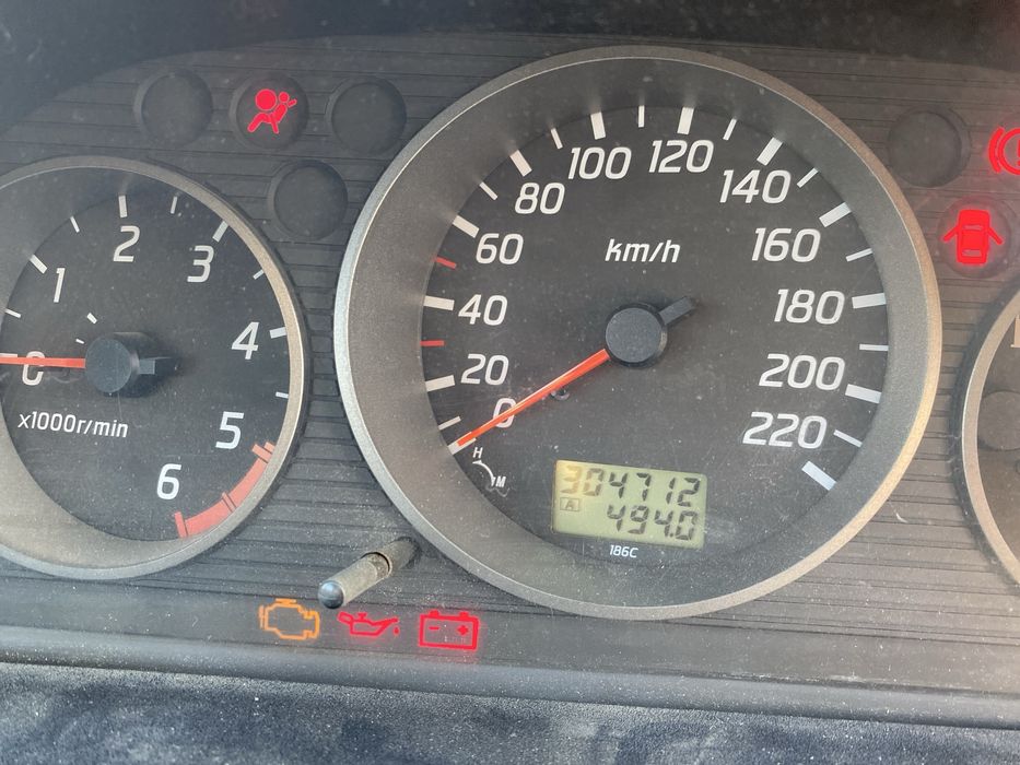 Se vinde Nissan X- Trail