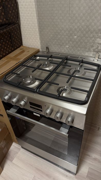 Кухонная плита Hansa