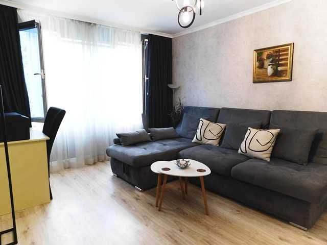 етаж от къща, кв. Боровец, гр. Търговище