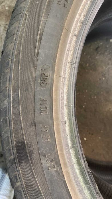 Продам Шины 225/45R18
