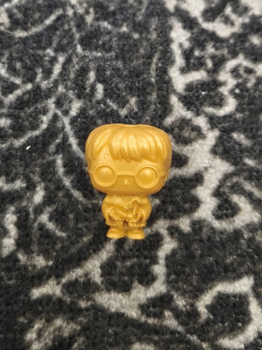 Продам Фигурки Stranger things и Гарри Поттер