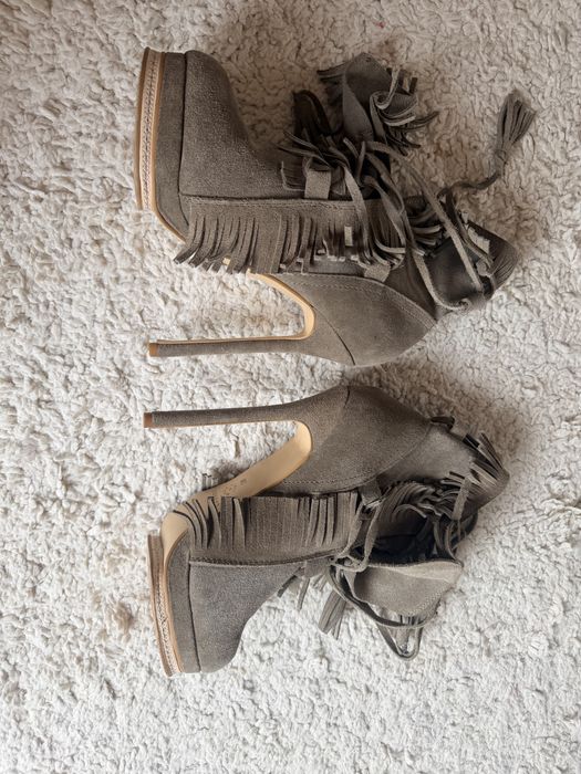 Gheata dama piele naturala Casadei