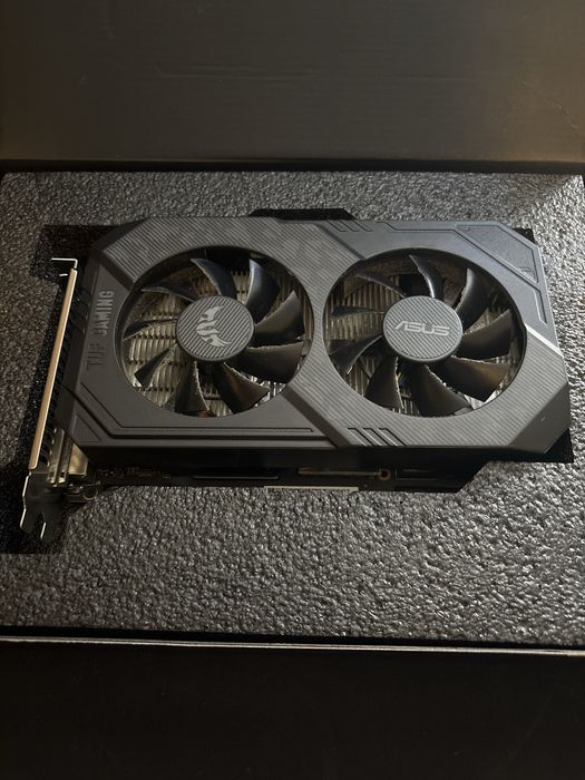 Видеокарта GTX1650 4GB
