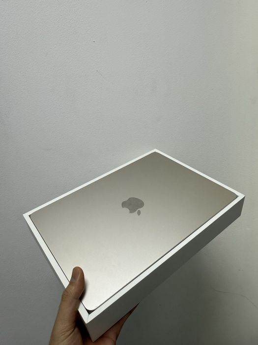 Macbook Air 2022 M2 256гб