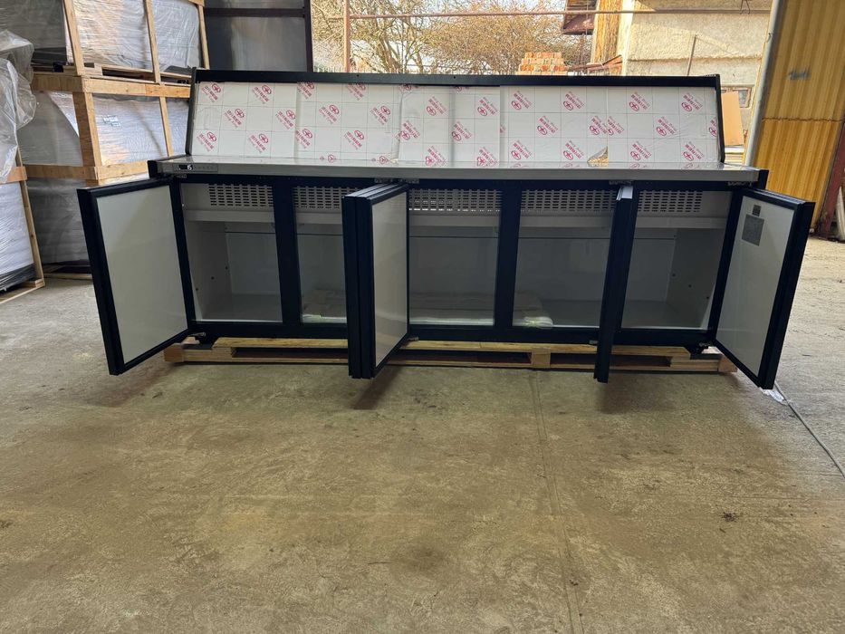 Vitrină frigorifică 1000L inox 250 cm 2-8°C