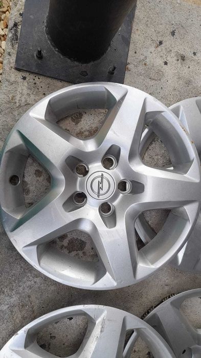 Capace Originale Opel Astra R16