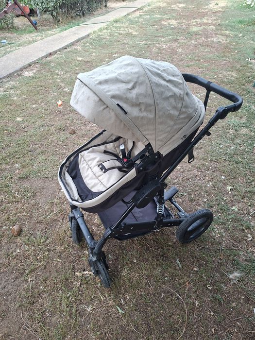 Carut bebe in stare excelenta