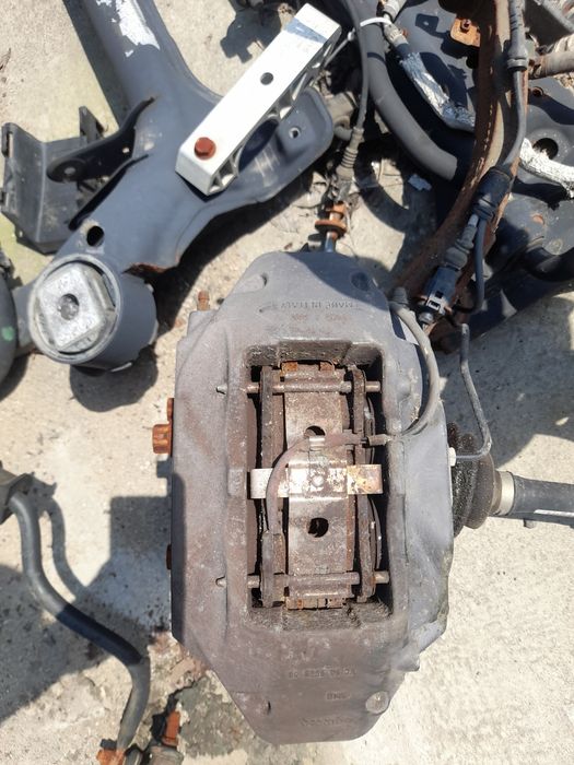 Предни спирачни апарати VW Tuareg