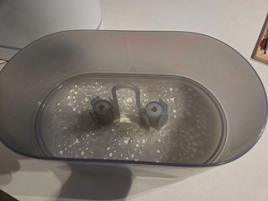 Sterilizator Philips Avent SCF286 + 2 seturi biberoane Nuk/Philips