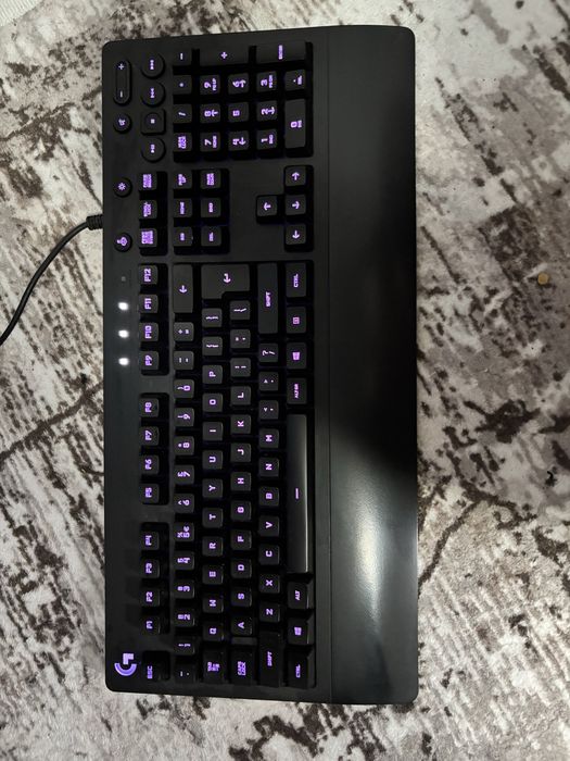 Logitech G213 Prodigy