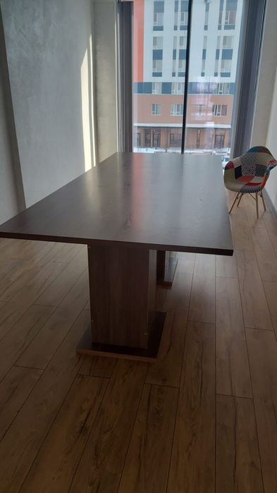 Продам большой стол для офиса