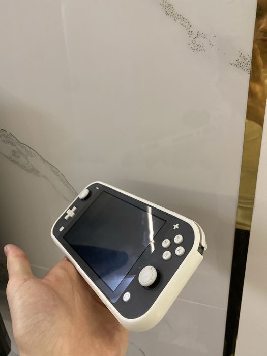 Nintendo switch идеальное состояние