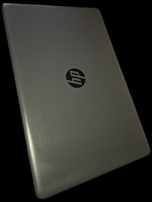 Noutbuk HP 250 G7