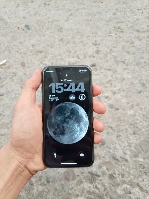 Iphone 11 rangi qora