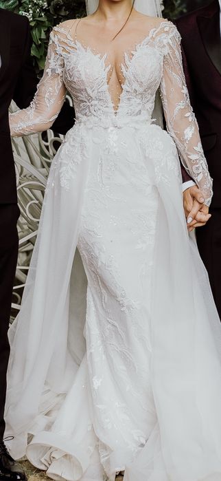 Rochie mireasa sirena cu trena detasabila