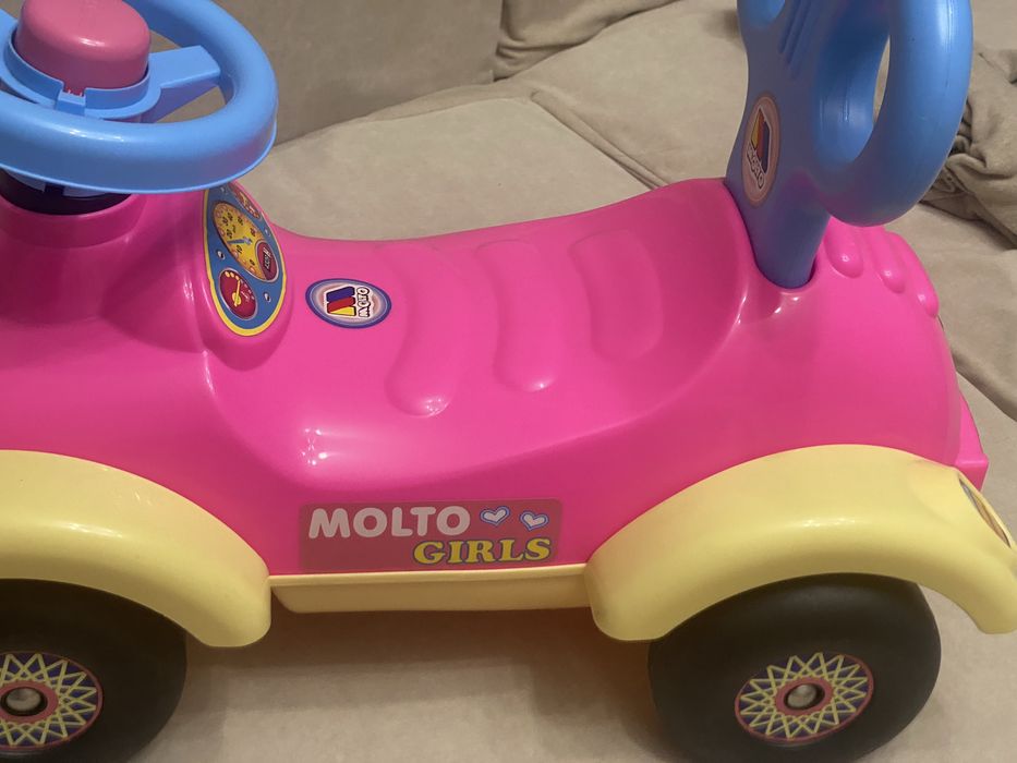 Десткая машинка.