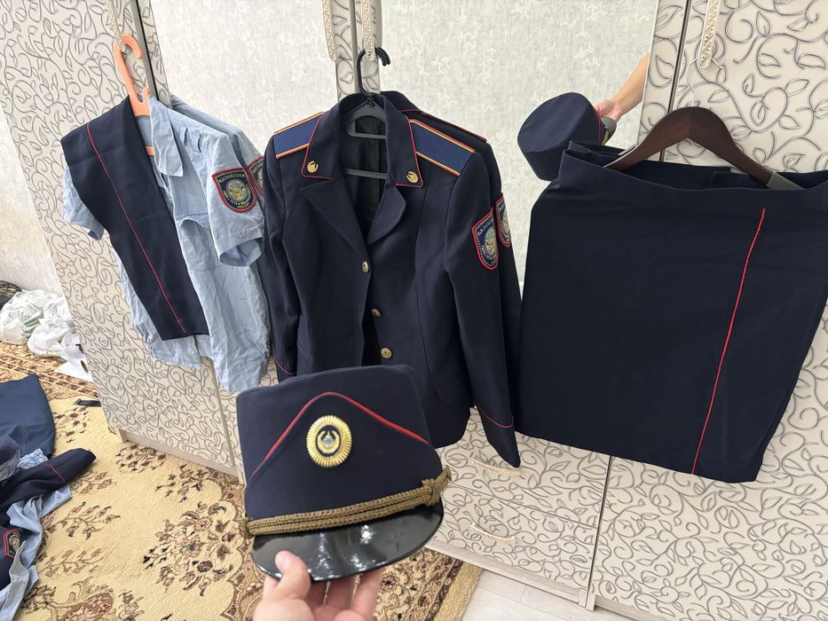 Полицейский старый формалар