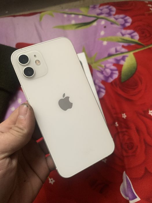 Айфон 12 айклоуд тускен