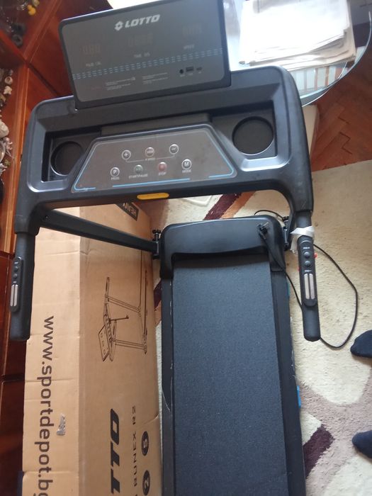 Пътека за бягане само пробвана