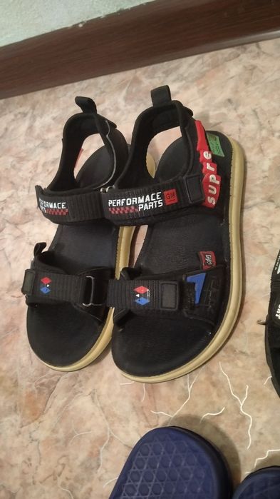 Продам сандали на лето