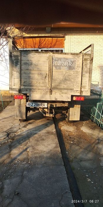 Uaz sotiladi 1986yil