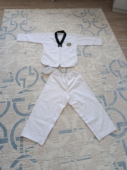 Кимоно для таэквондо