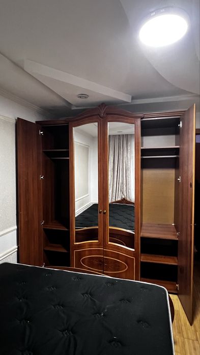 Продам комнатный гарнитур