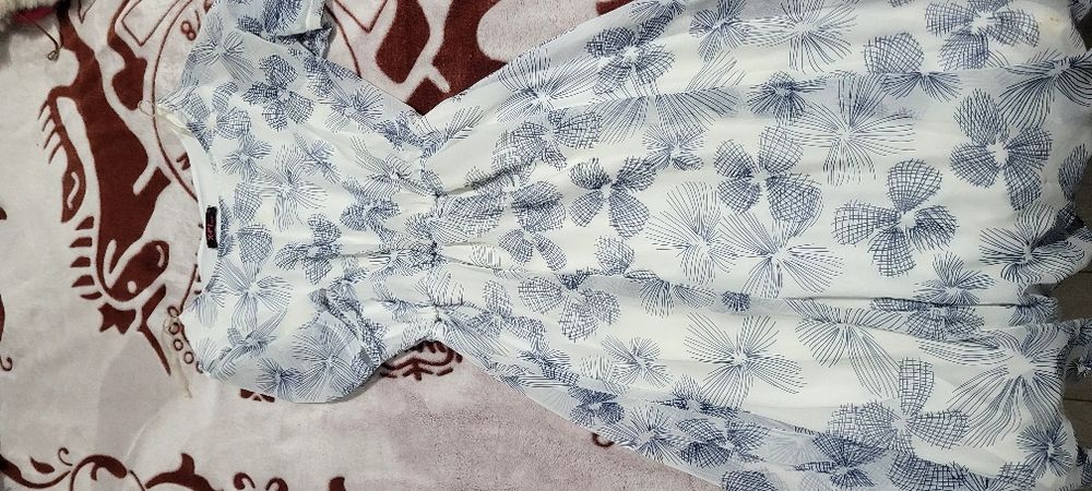 Платья вечерние7шт разные