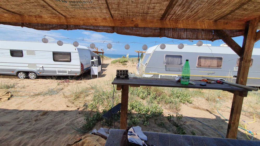 Каравана LMC Luxus 500 на Градина