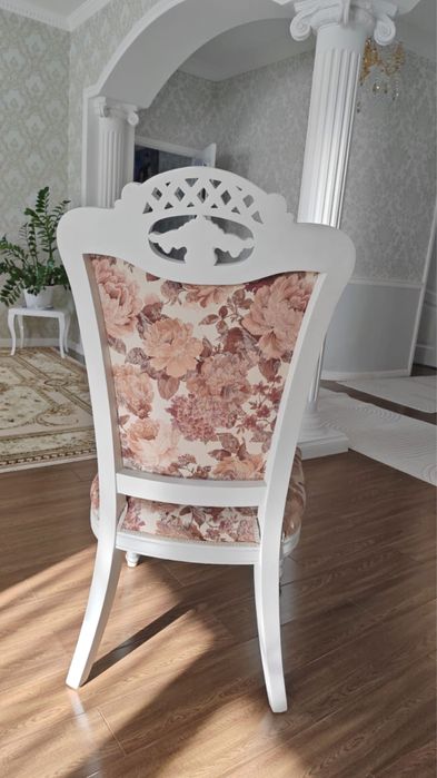 Продам Стулья б/у, в неплохом состоянии