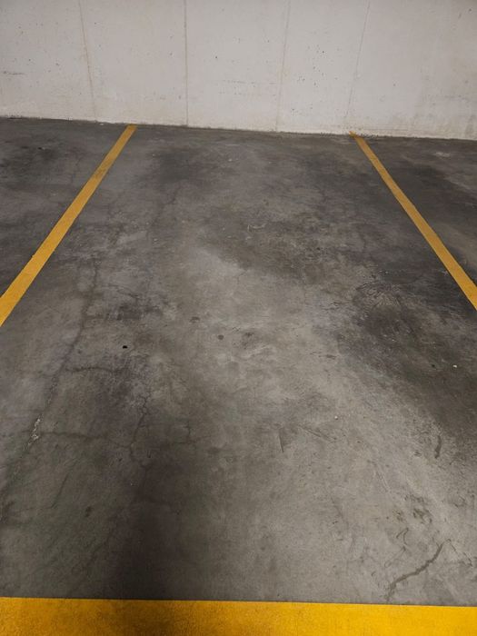 Închiriez loc de parcare subteran Baneasa