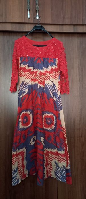 Qizil adrasnoy koylak