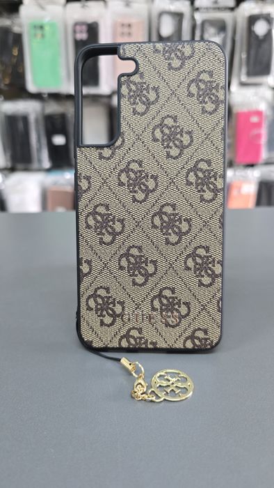 Оригинален кейс GUESS за Samsung S22 Plus