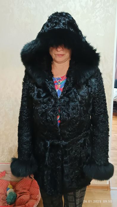 Полушубок из козьего меха