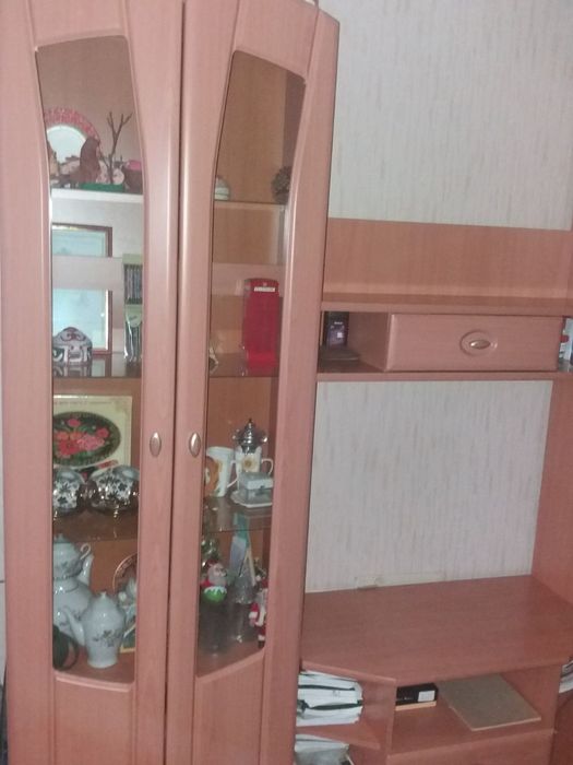 Шифоньер, стенка, шкаф