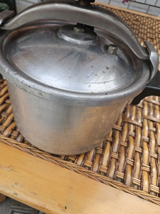 Продам скоро варки б/у