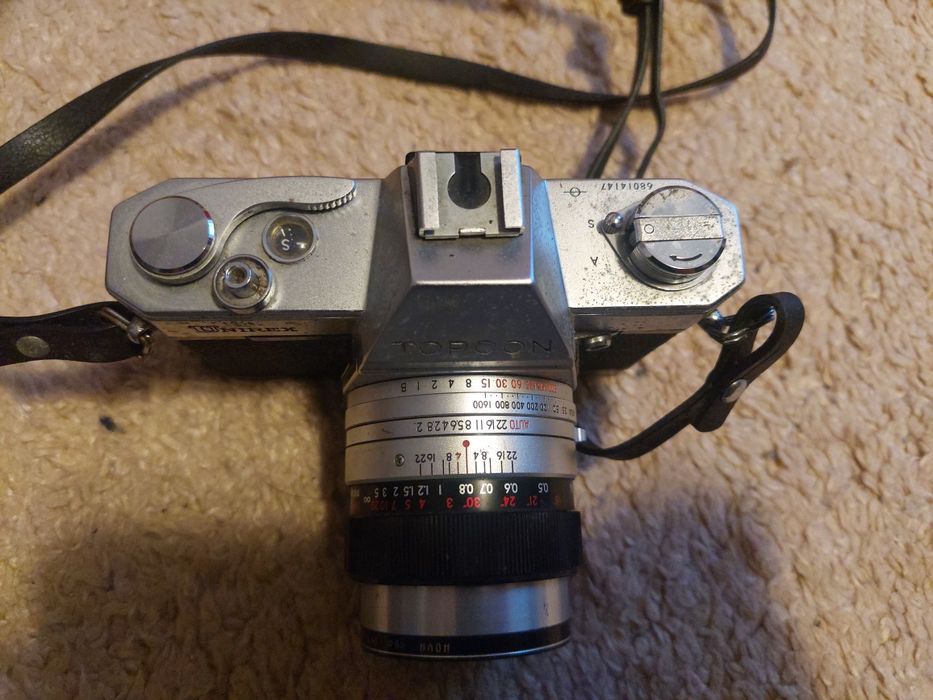 Aparat foto unirex topcon ,obiectiv kogaku japan ,f 35mm 1-3.5