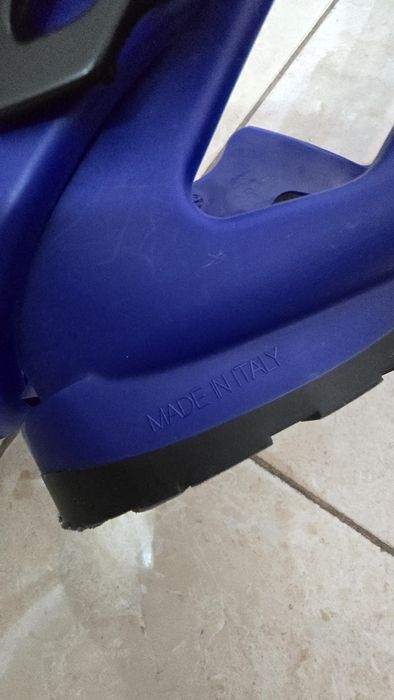 Vând clapari Dahu Dark Knight model 2019 mărimea 42