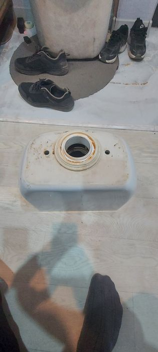 Бачок для унитаза