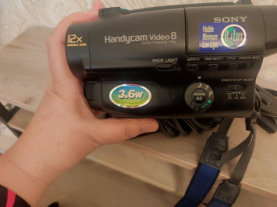 Видиокамера  soni в хорошем состоянии давно не пользовался с сумкой