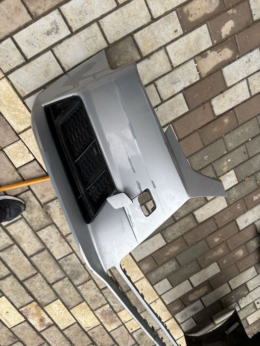 Bara Audi A4 B9 folosita